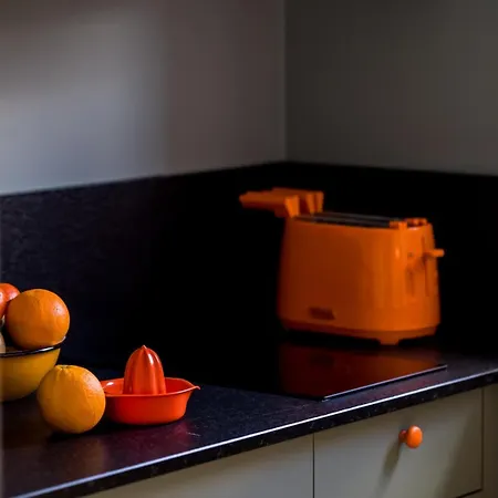 Orange&towers *