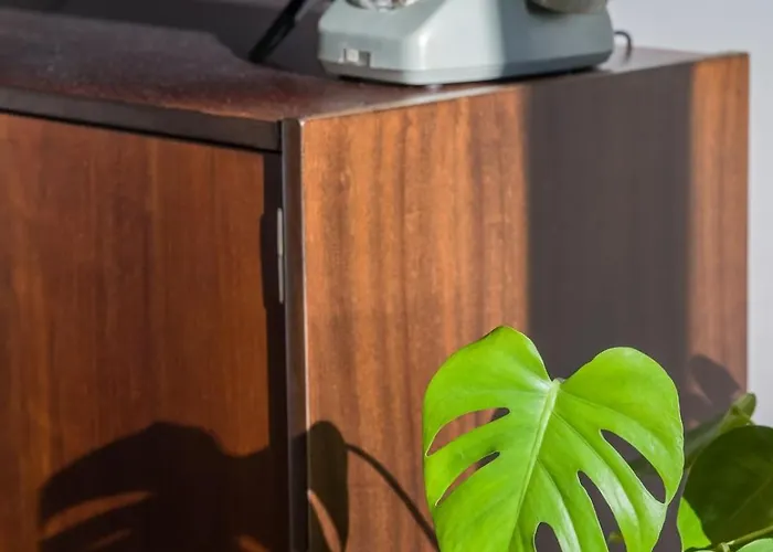 Orange And Towers 브로츠와프